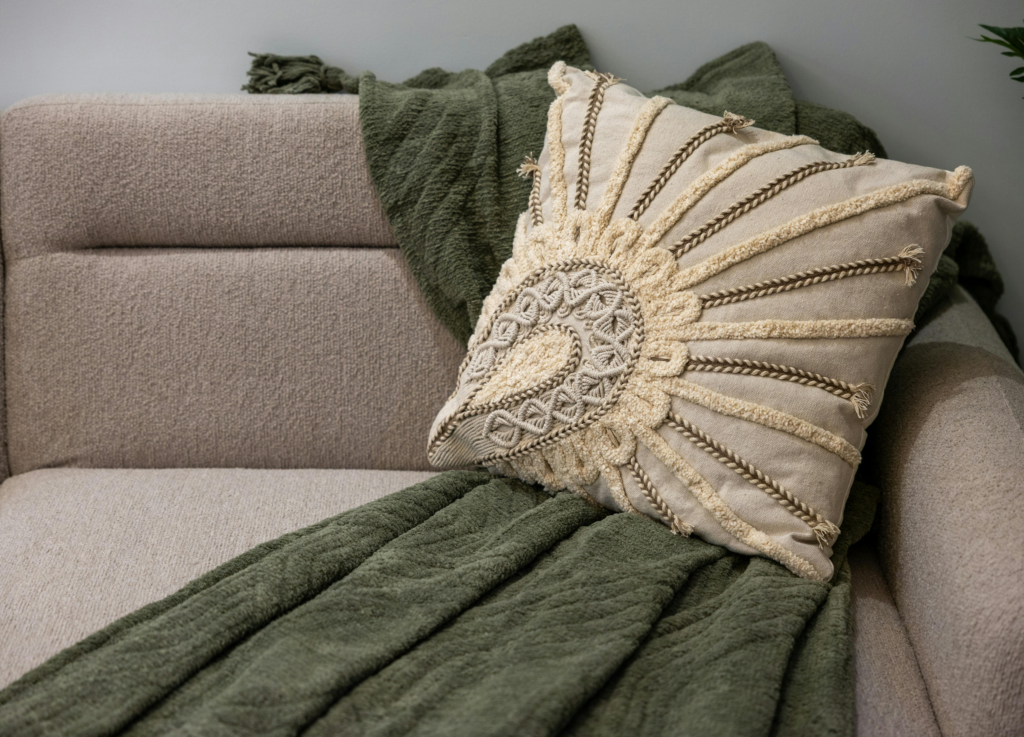 Minimalist fall home decor ideas